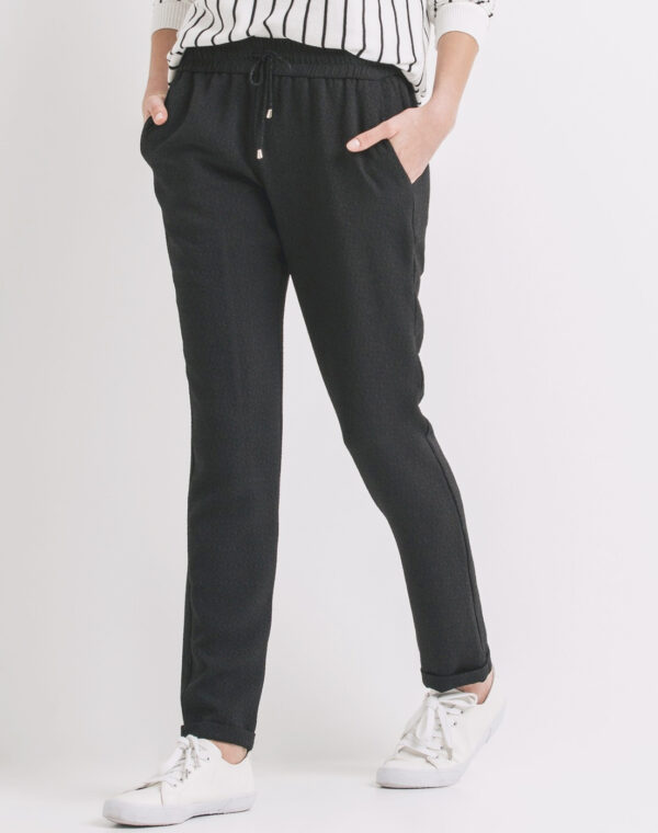 pantalon-carrot-femme--gz405842-s4-produit-1300x1399